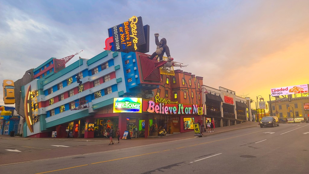 Clifton Hill Niagara Falls