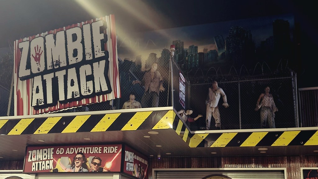 Clifton Hill Niagara Falls 4