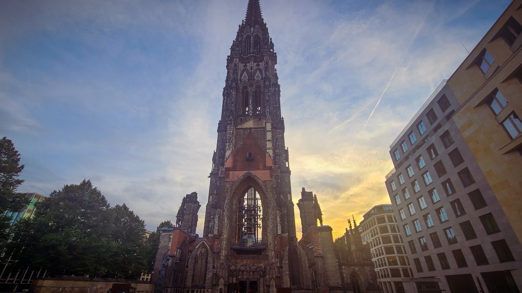 St. Nikolai Main Church (Hauptkirche Sankt Nikolai)