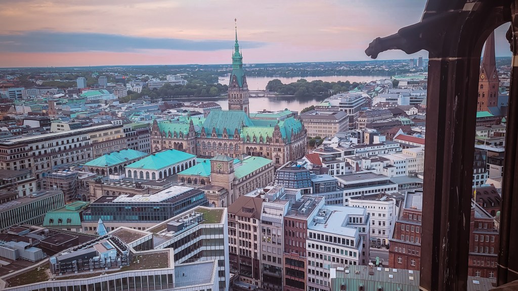 Hamburg Travel Guide