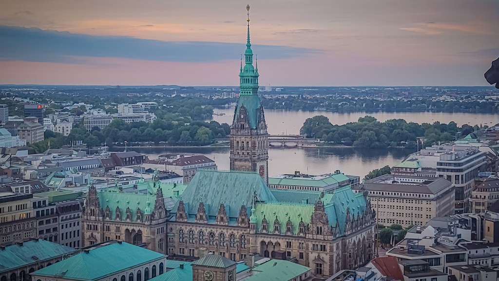 St. Nikolai Main Church (Hauptkirche Sankt Nikolai) observation deck