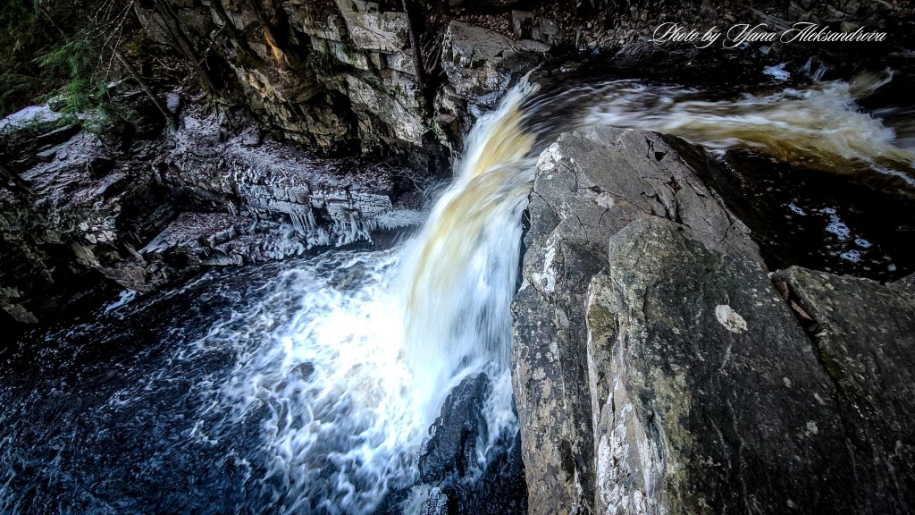At the top of the Ettinger Falls