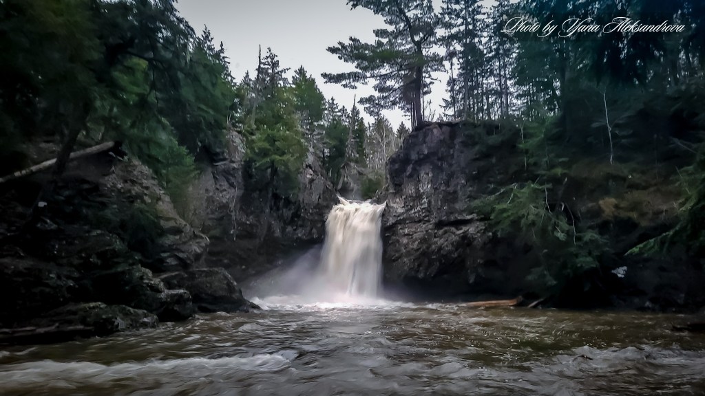 Drysdale Falls Photo