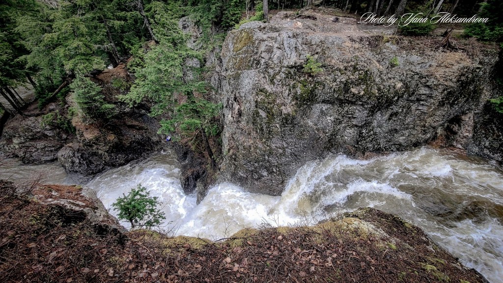 At the top of Drysdale Falls photo