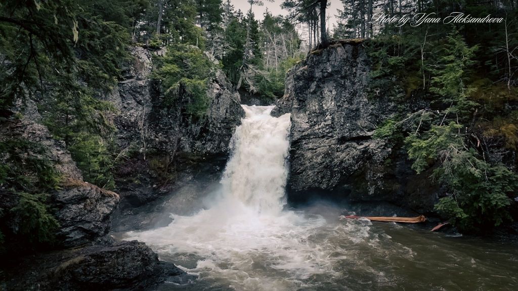 Drysdale Falls Photo