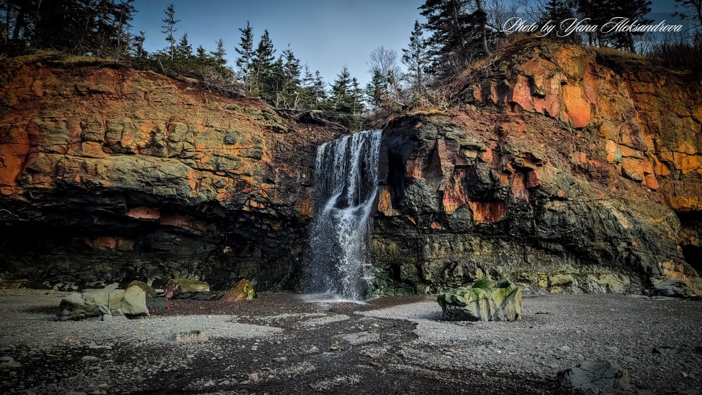 Russia Brook Falls photo by Yana Aleksandrova