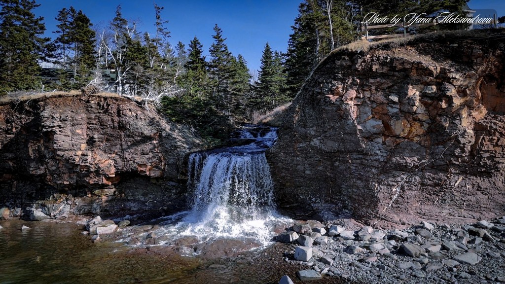 Margaretsville Waterfall drone photo by Yana Aleksandrova