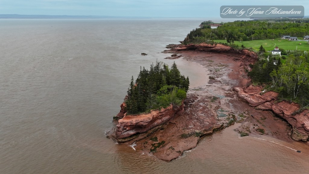 Burntcoat Head Park, hight tide, Nova Scotia, Canada