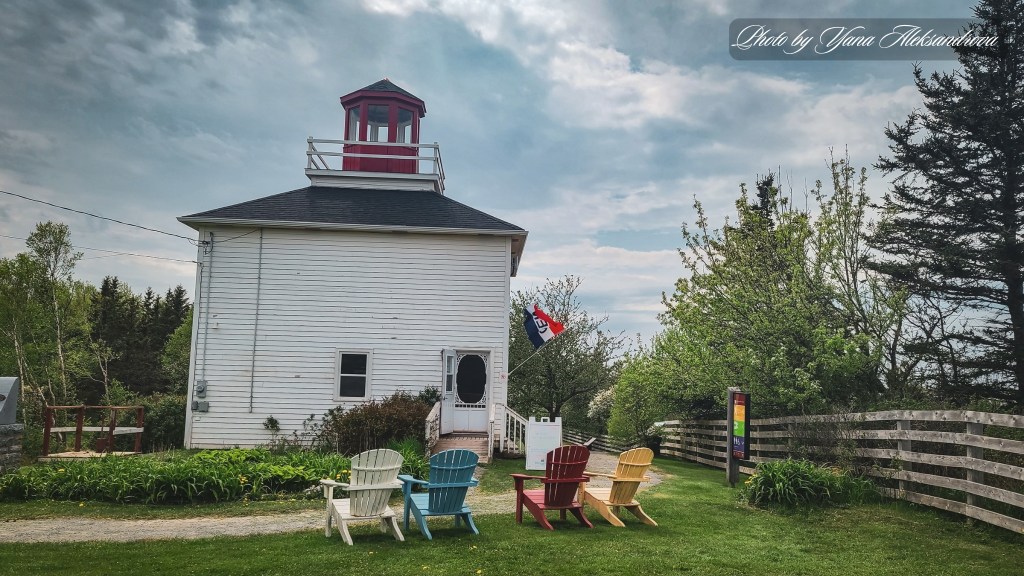 Burntcoat Head Park Lighthouse, Nova Scotia, Canada
