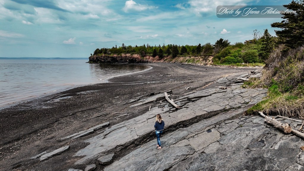 Bramber Flower Pot Rock Beach, Nova Scotia, Canada, Photo by Yana Aleksandrova
