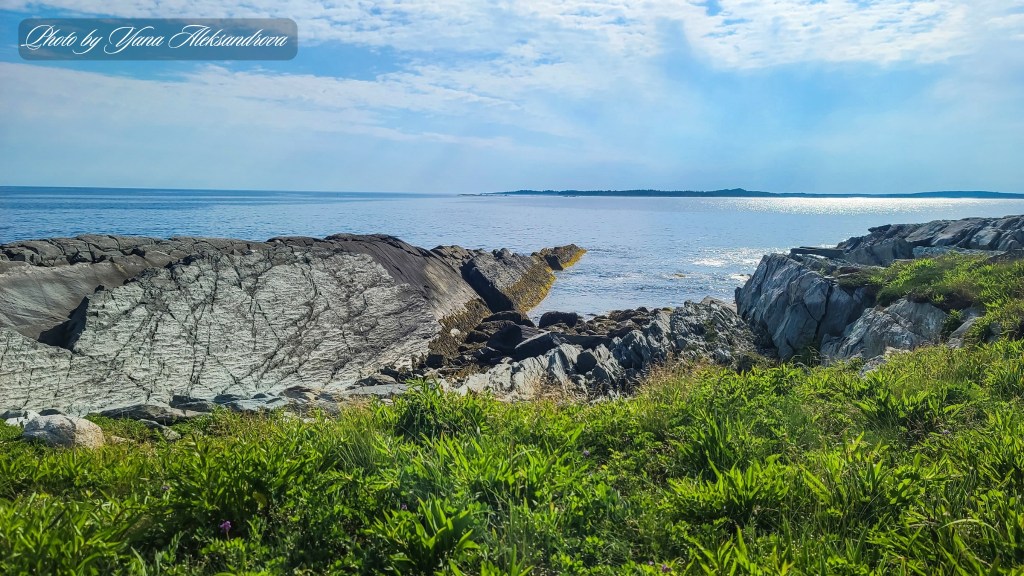 Headland trail, Taylor Head Provincial Park, Nova Scotia, Canada