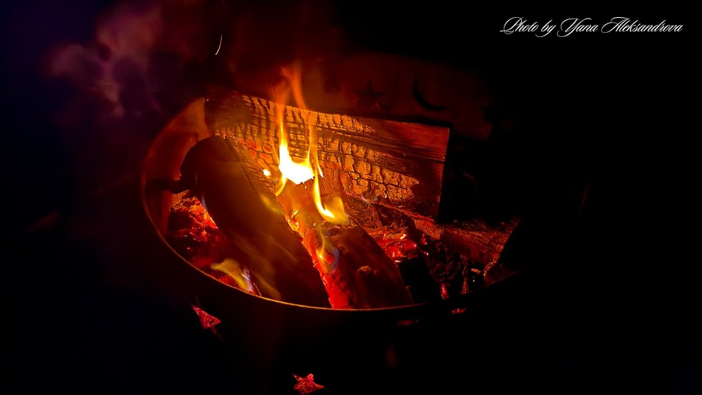 Getaway in Nova Scotia, yurt glamping experience photo evening by the fire