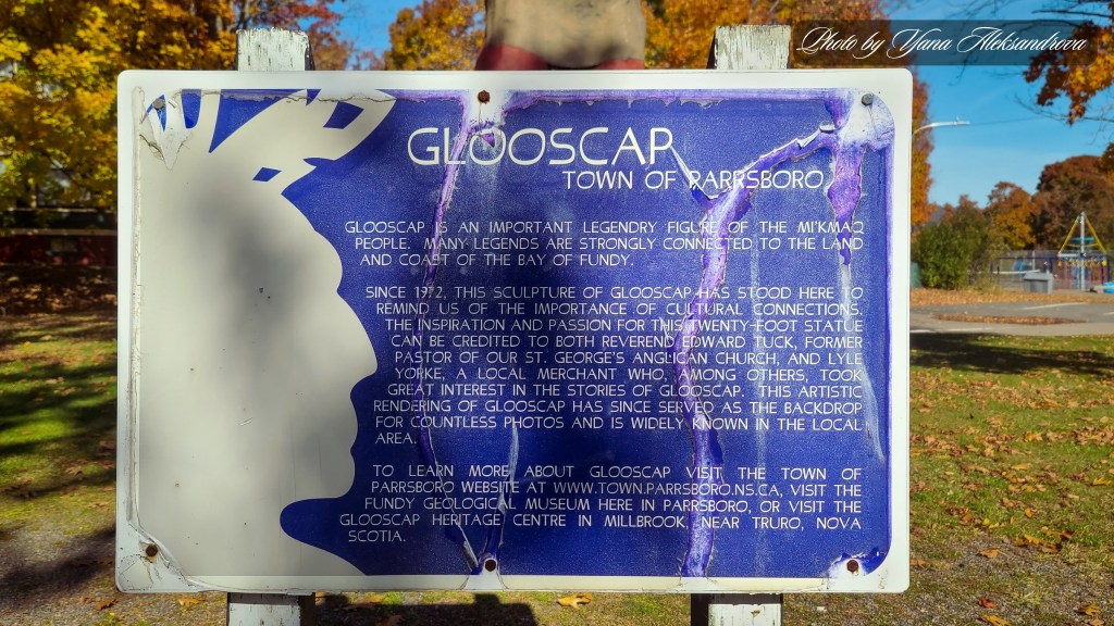 photo Glooscap statue Parrsboro, NS