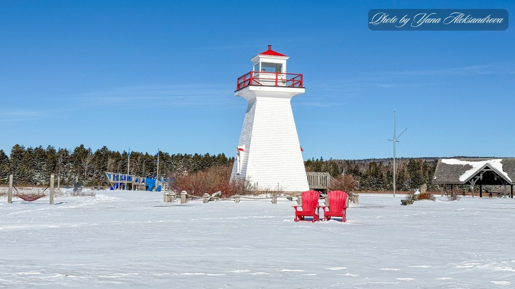 Five Islands Lighthouse Park, Nova Scotia Photo