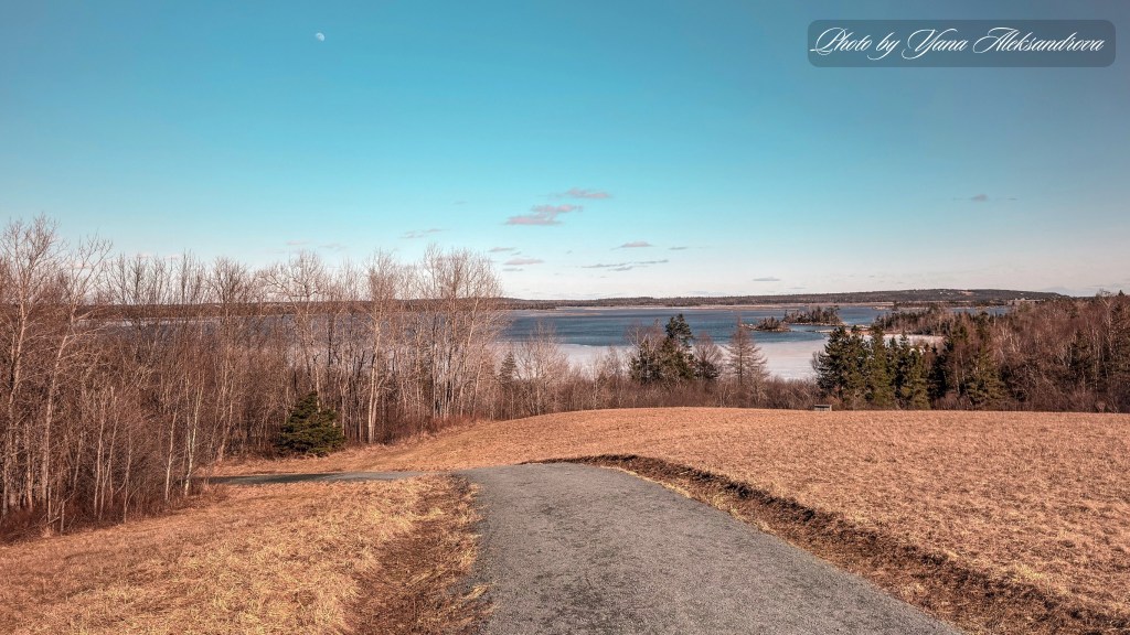 Costley Farm Heritage Trail View photo